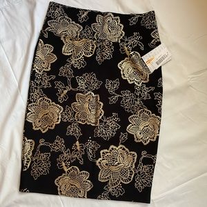 LuLaRoe Elegant Cassie Black Gold Skirt Medium